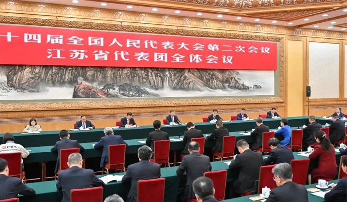 【新华社权威报道】“坚定信心、真抓实干，，把各方面的劲头带起来”——习近平总书记加入江苏代表团审议侧记 | 德赢vwin